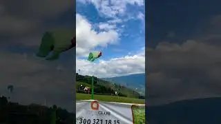 Paragliding in Colombia for $40
