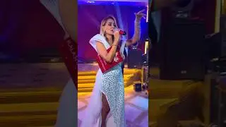 Анна Калашникова на открытии нового ресторана «Арбат» в Химках 🌟🎤 Как вам образ? 🤍👸🏼