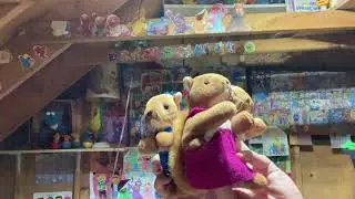 The Squirrelles Sing Cracking Nuts