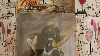 Midna and wolf link amiibo