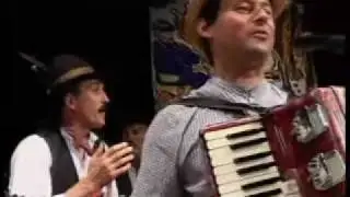 El vin 'l é bon (il vino è buono - marasca, belumat, dino coltro)
