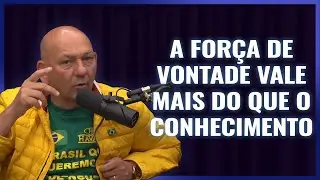 BOLSA DE ESTUDOS É PARA PESSOAS POBRES, JÃ OS RICOS TEM QUE PAGAR (LUCIANO HANG)