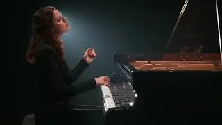 Zlata Chochieva - A. Scriabin: 5 Preludes Op.15