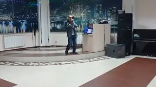 Ю Яковлев. 