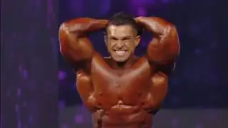 Derek Lunsford Posing at 2018 Mr. Olympia Finals