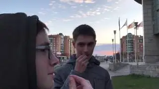 Борьба за трюк/ 360 в дроп/ загадочный человек на фоне/ семечки и плевки