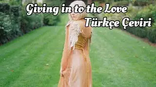 AURORA - Giving In To The Love (Türkçe Çeviri)