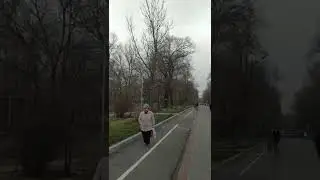 чиновники хотят убрать памятник Денису Тэн??   кто знает намерения акима Алматы??