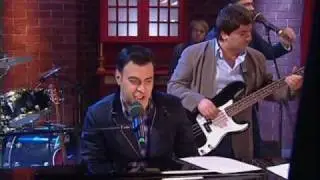Я прошу, хоть не надолго...