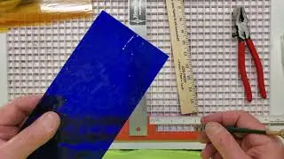 How to Cut a Straight Line in Stained Glass