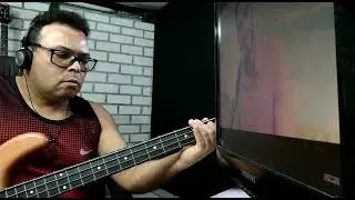 Testando o baixo elétrico
