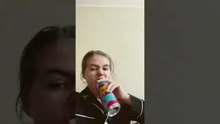 Коротко о том как я сейчас пыталась открыть банку газировки: