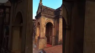 Série Desvendando Jazigos - 3 Capelas