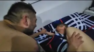 Герман Ягодка и Никита Литвинков разбудили Эдуарда Моранди ► Vjlink в Таиланде
