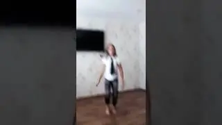 Милка танцует все