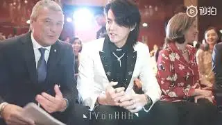 吴亦凡 KRIS WU Speaking in English With Bvlgari CEO at Serpenti Form Exhibition