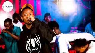 HUWEZO WA HUYU JAMAA WAWASHANGAZA WASANII WENGI WA SINGELI TAZAMA ALICHO KIFANYA