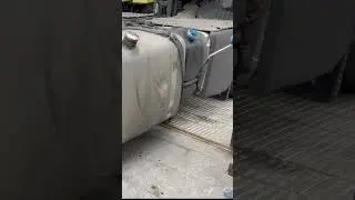 🌟ПОЛНОЕ ВИДЕО СМОТРИ НА КАНАЛЕ #скания #топливныйбак #scania #снятьбак #дальнобойщики #хомут #лента