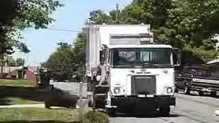 Heil Python ASL garbage truck 1