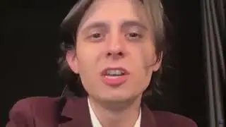 SAÇINI HANGİ ŞAMPUANLA YIKIYORSUN @TOLUNAYÖREN