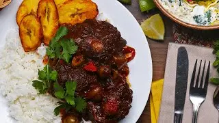 Rabo Encendido Recipe (Oxtail Stew) 