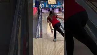 Bowling In A Mirror?!?😱 #stormnation #coolwick #viseinserts #bowling