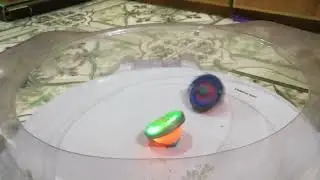 unboxing Beyblade metal Masters with lights from the Japan of takara tomy