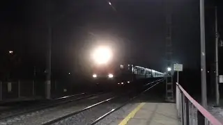 Электровоз ЧС2Т-1062 с пассажирским поездом 117 Адлер-Самара