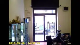 TELECAMERA NASCOSTA IN SVEGLIA DIGITALE