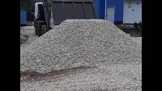 Разгрузка щебня для асфальтирования территории в Москве и Московской области - цена