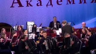Ю. Романов   