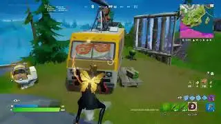 10 kills e morri para este boneco....