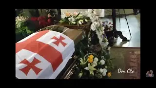 Грузия скорбит и прощается с Вахтангом Кикабидзе.Тбилиси.Georgia is grieving for Vakhtang Kikabidze