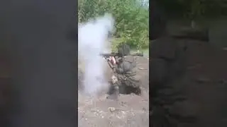 Выстрел из РПГ-7(ручной противотанковый гранатомёт) 