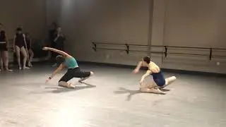 Contemporary Pointe Class