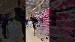 Когда девушка хотела красиво сходить в магазин | прикол