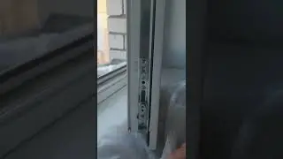 Намерзло окно внутри