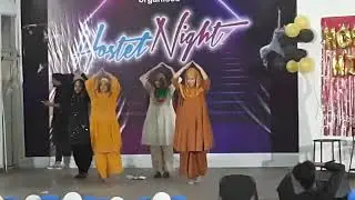 meri jannete Kashmir song 🎵 by  Kashmiri girl#trending #hostel #video #kashmir #youtube hostelnight🌙