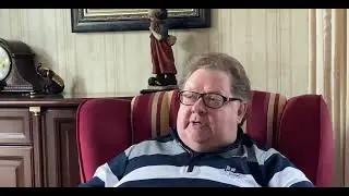 Александр Дмитриевич Калмыков  - Профессор, Народный артист России