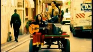 אתי אנקרי - מיליונים (הקליפ הרשמי)