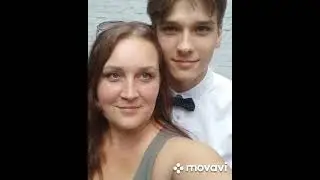 1вересня. Останній перший дзвоник.Син одинадцятикласник.