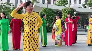 20/10/2024 Kỉ niệm Biểu diễn áo dài CLB Sola Line Dance