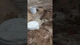 Обсипання каналізаційної труби