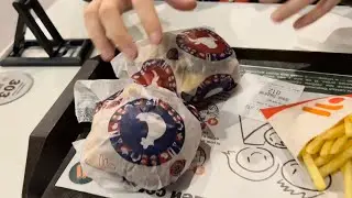 Обзор на новый Арбатский Бургер во Вкусно и Точка