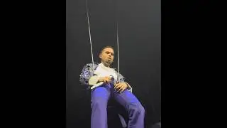 Chris Brown's bulge 👀 