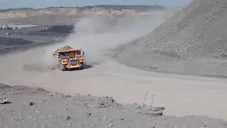 Газодизельный БЕЛАЗ 75131