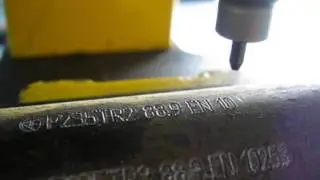 Нанесение маркировки на трубу ударно точечным маркиратором