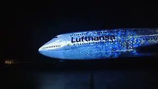 Crazy Projection Mapping on Airplane - Lufthansa - Explore the New