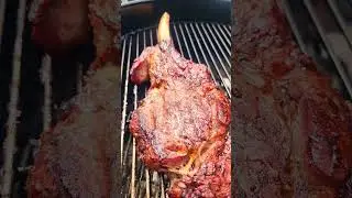 Great Tasting Tomahawk Steak on Weber Kettle Kettle Grill @SOMETHINGWITHSETH