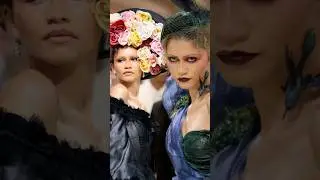 #zendaya🔥 in #vintage  @MaisonMargiela & @givenchychannel pieces for #metgala🍄